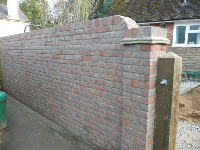 Hurstpierpoint high stock walling with pillar
